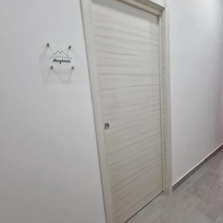 Le Stanze Di Veronica * Napoli
