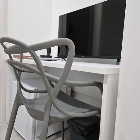 Le Stanze Di Veronica Bed and Breakfast Νάπολη