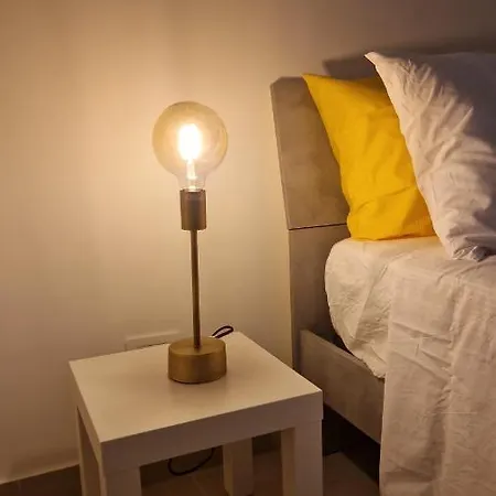 Le Stanze Di Veronica Bed & Breakfast 4*