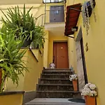 Le Stanze Di Veronica Bed & Breakfast Naples