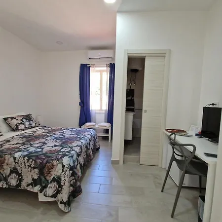 Le Stanze Di Veronica Panzió *